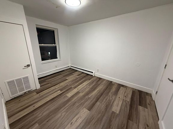 3rd image of 23 Gifford Ave #31