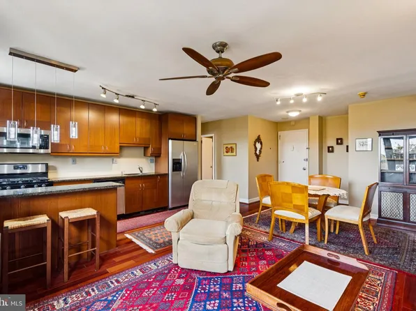 2601 Pennsylvania Ave APT 409, Philadelphia, PA 19130