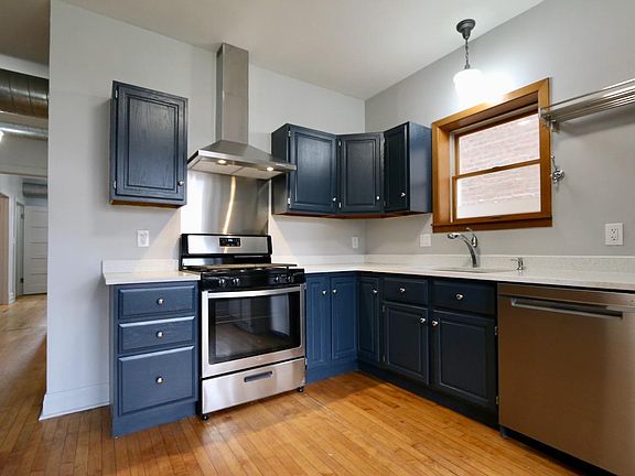 3rd image of 2327 W 22nd Pl #1