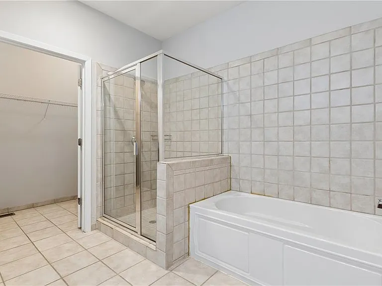238 Walker St SW #37 — Photo 20