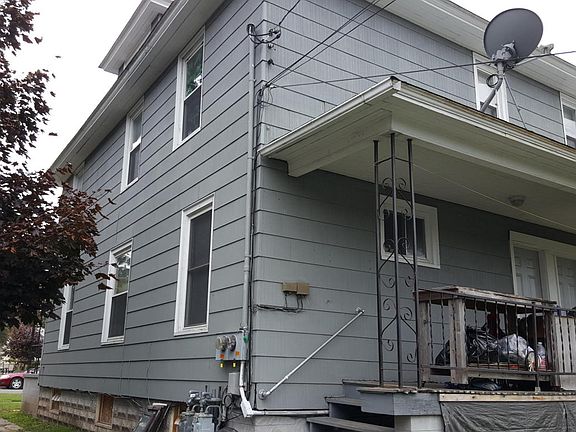 4th image of 203 N Harrison St