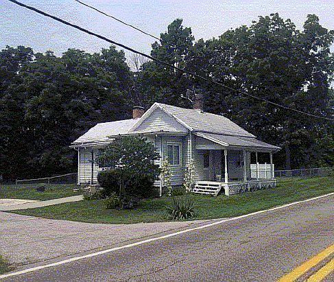 2nd image of 8907 Lesourdsville West Chester Rd