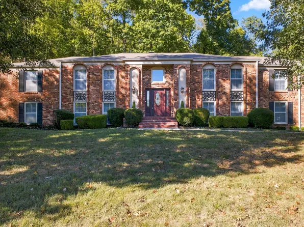 5424 Forest Acres Dr, Nashville, TN 37220