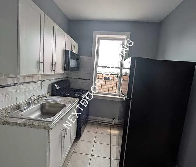 662 Avenue A #17M — Photo 2