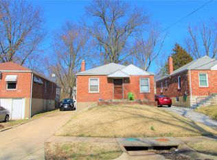 7031 Dawson Pl, Saint Louis, MO 63136