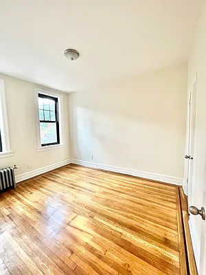 Rented by A&E Real Estate Management | media 11