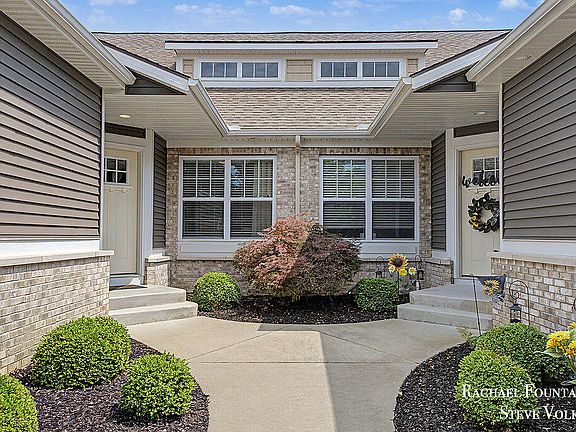 3rd image of 10048 S Crossroads Cir SE