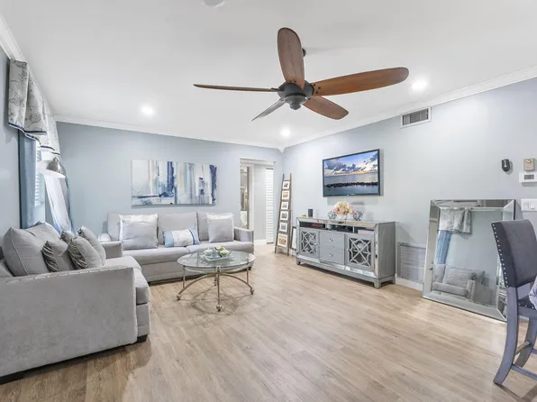 116 Lake Pine Circle #A-2, Greenacres, FL 33463