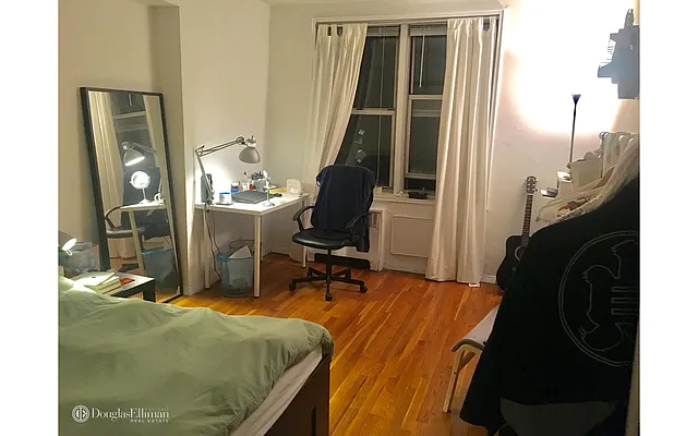 Rented by Douglas Elliman | media 24