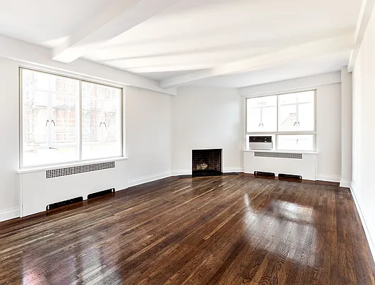 Rented by Central Park South Associates | media 29