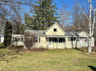 2255 Liberty Rd, Stow, OH 44224