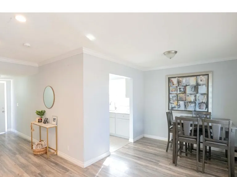 45463 Foxton Ave — Photo 3