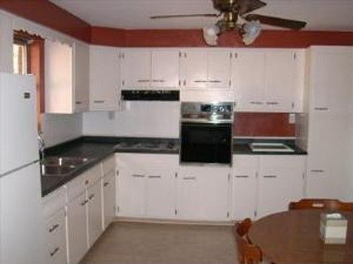 3rd image of 2622 Lilac Rd