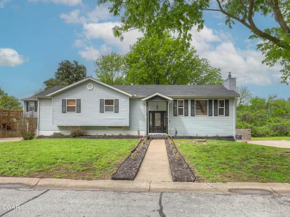 2024 Redbird Dr, Webb City, MO 64870