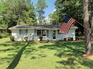 2461 Bay Grove Rd, Freeport, FL 32439
