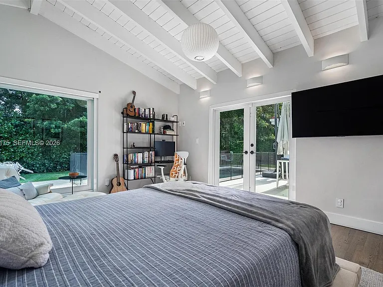 510 Bargello Ave — Photo 16