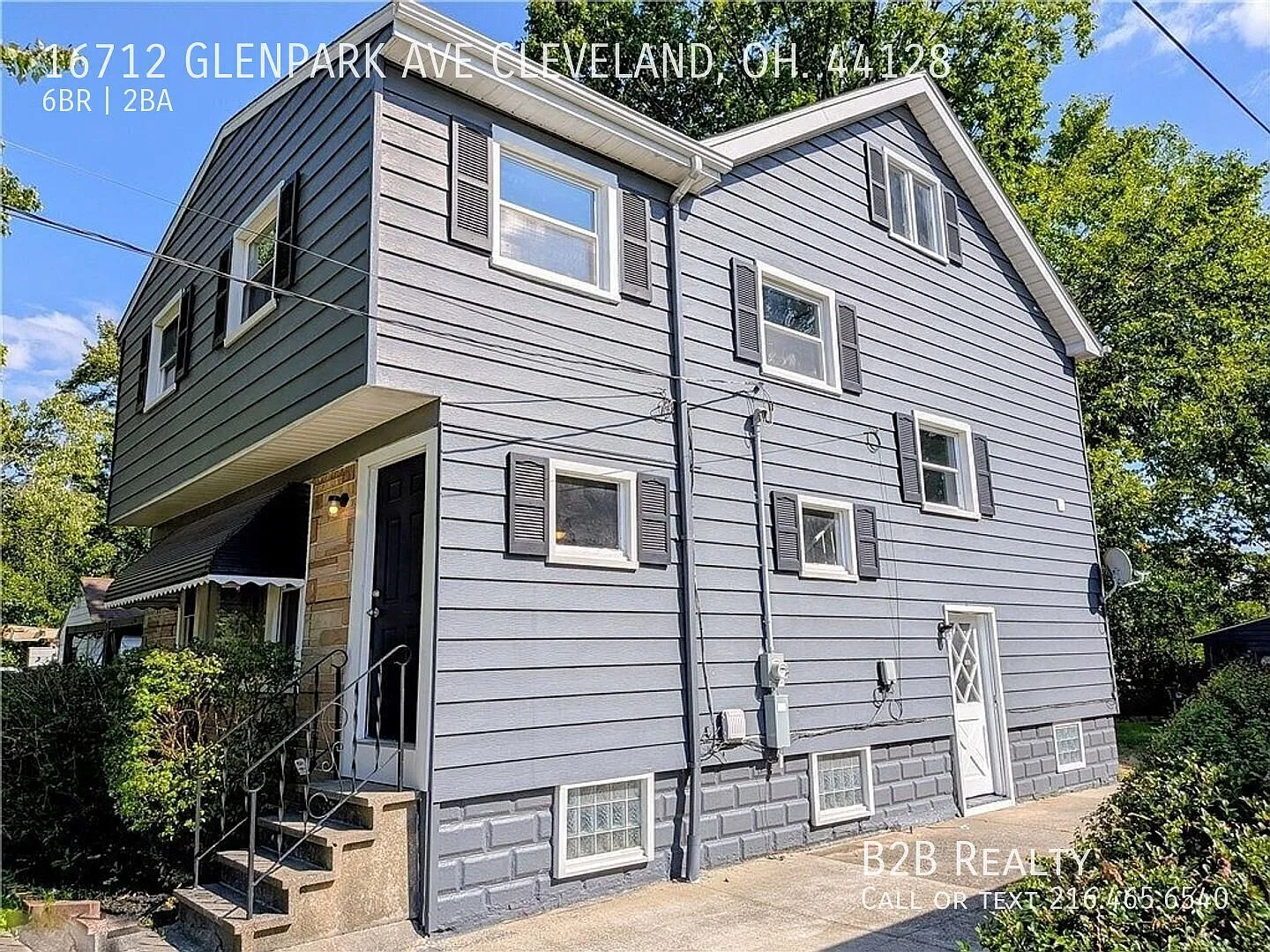 Charming 6-Bedroom Property in Prime Location — Photo 3