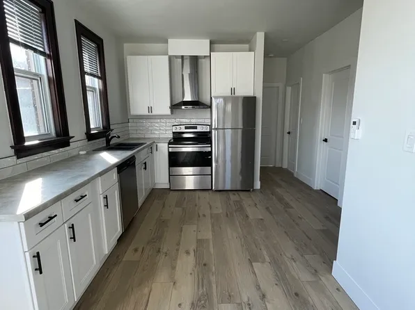 5 6th St Unit B, Chatham Kent, ON N7M 4V1
