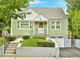 16 Wayne St, Croton On Hudson, NY 10520