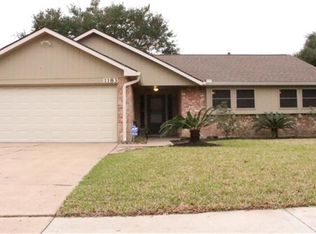 1183 Bournewood Dr, Sugar Land, TX 77498
