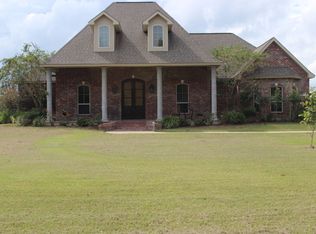 4043 Paul White Rd, Lake Charles, LA 70611