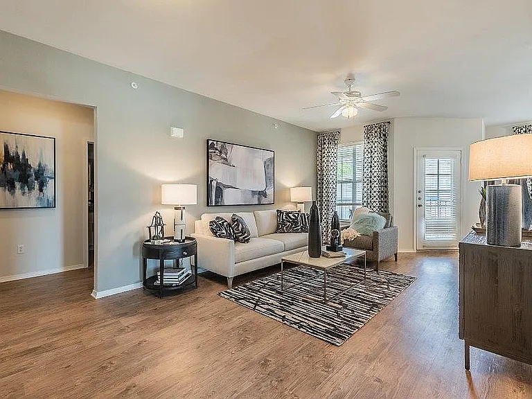 Spacious. Stylish. Bright.