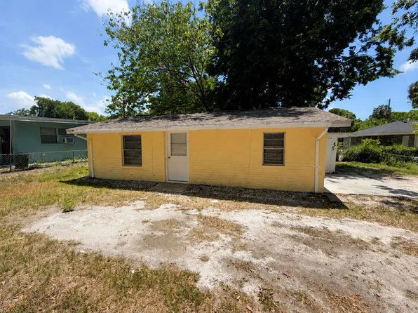 5808 Olive Dr, New Port Richey, FL 34652