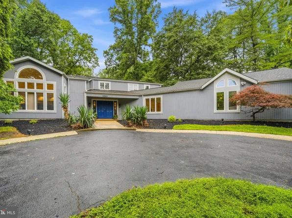 12213 Fawnhaven Ct, Ellicott City, MD 21042