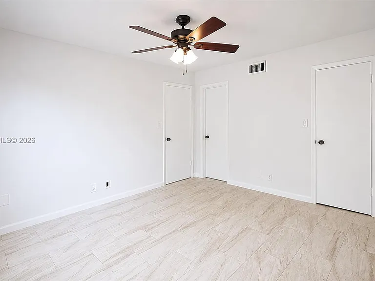 3101 Oakland Shores Dr #H203 — Photo 13