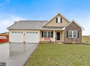 1143 Sage Dr, York, PA 17408