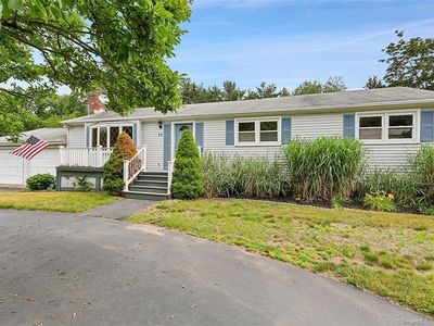 73 Carriage Drive, North Haven, CT, 06473