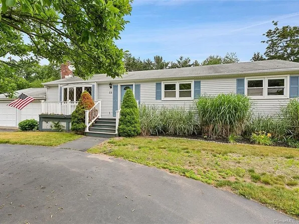 73 Carriage Drive, North Haven, CT 06473