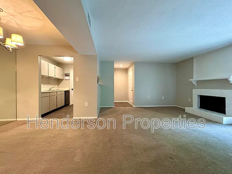 5024 Sardis Rd #G — Photo 4