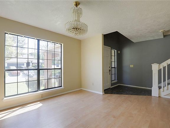 5th image of 7043 Ivy Pointe Row