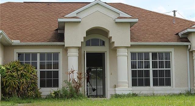 1st image of 4225 SW 14th Ave