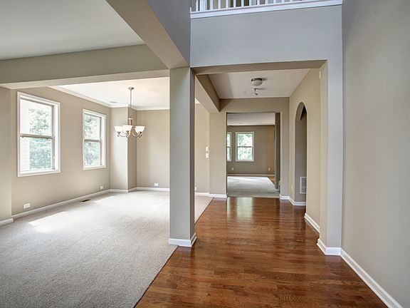 4th image of 444 Shiloh Manor Dr