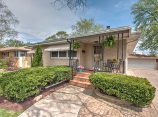 8109 Jefferson Ave, Munster, IN 46321