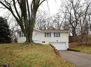 5604 N 57th Ave, Omaha, NE 68104