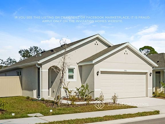 3rd image of 7916 Majestic Palms Ct