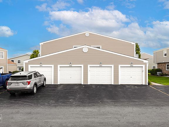3rd image of 7953 163rd Ct