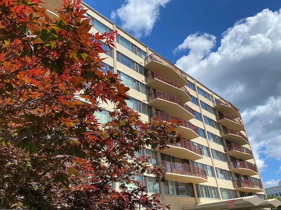 5353 Columbia Pike