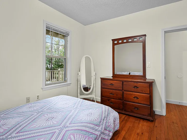 164 Hadley St #1 — Photo 27