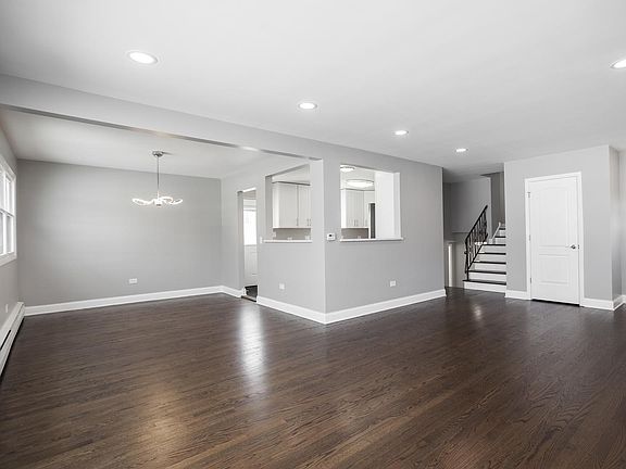 5th image of 8317 W Coral Dr