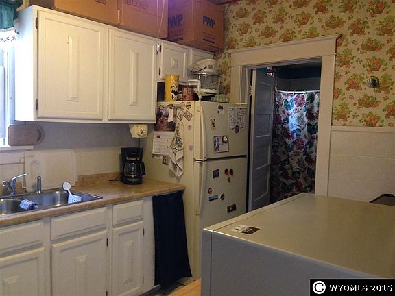 5th image of 140 S Tisdale Ave