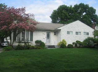 354 Cedar Ln, East Meadow, NY 11554