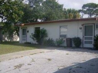 1421 Maple Ave, Melbourne, FL 32935