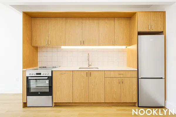 Rented by Nooklyn NYC LLC | media 2