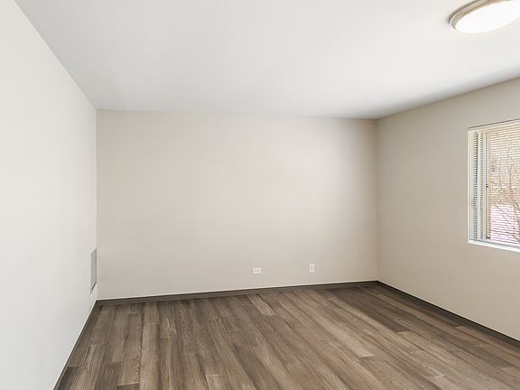 5th image of 318 Walker Ave APT 1