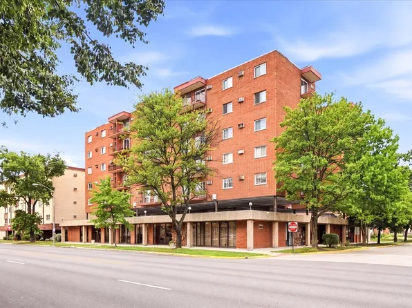 7830 W North Ave APT 511, Elmwood Park, IL 60707