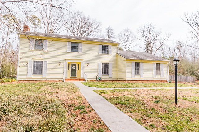 1st image of 523 Morgan Ln